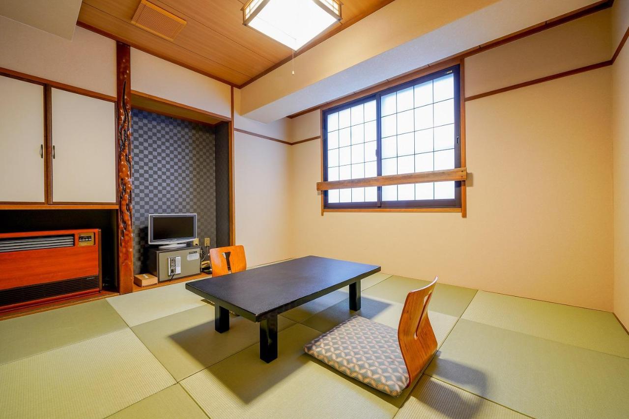 Ryokan Wakamiya Киото Экстерьер фото