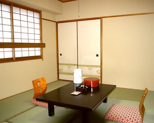 Ryokan Wakamiya Киото Экстерьер фото